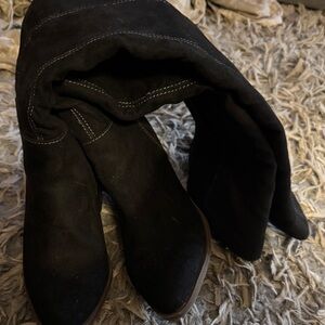 Elegant Black Women's Boots